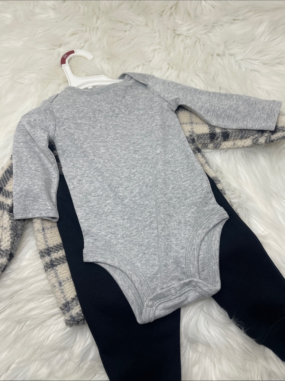 NWT Carter’s Baby Boy 6M 2 Outfit Bundle – Sherpa & Bear Terry Set - Picture 5 of 10